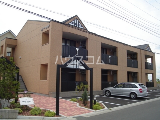 25/30 エントランス