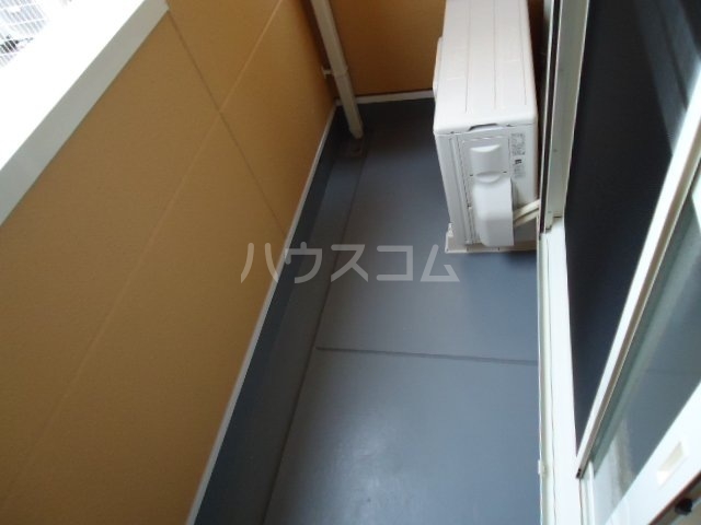 16/27 バルコニー