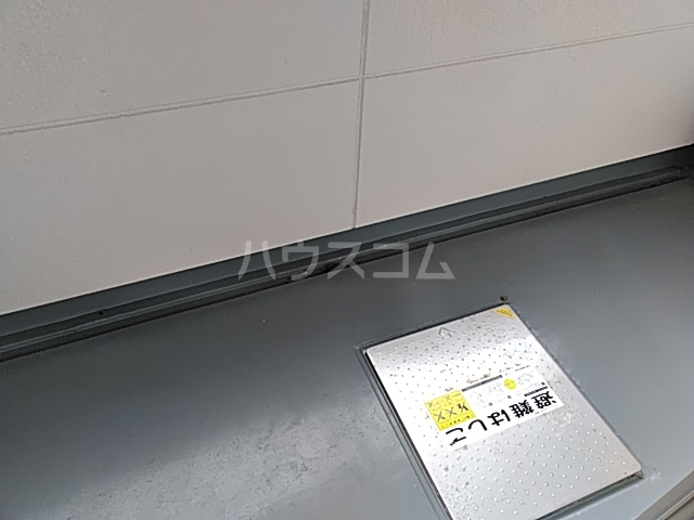 16/25 バルコニー