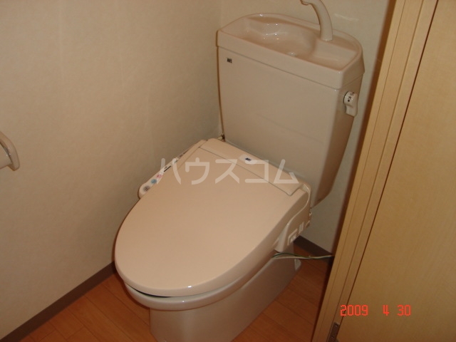 13/28 トイレ