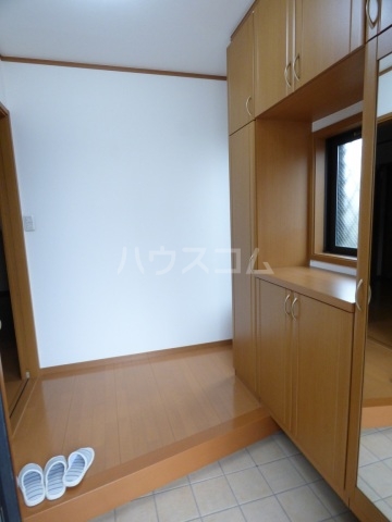 14/30 玄関