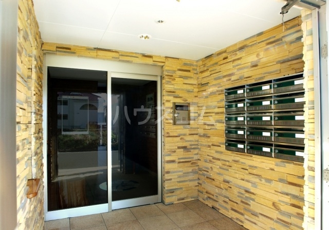 29/30 エントランス