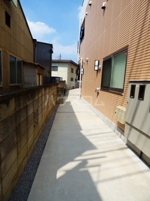 3/10 エントランス