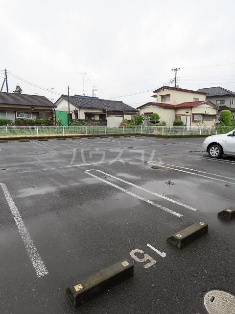 15/21 駐車場