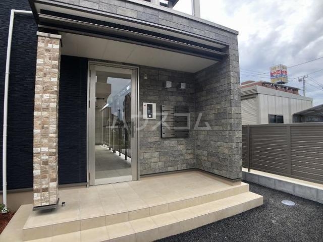 13/20 エントランス