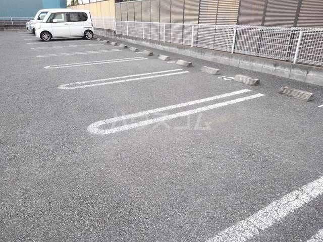 15/21 駐車場