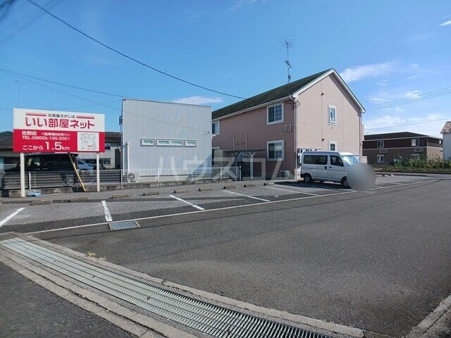 2/8 駐車場