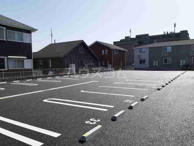 14/19 駐車場