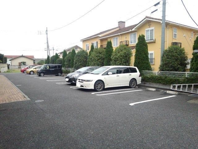 14/20 駐車場