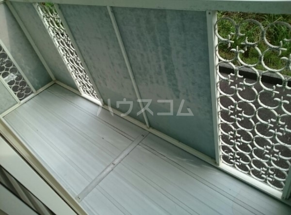 15/27 バルコニー