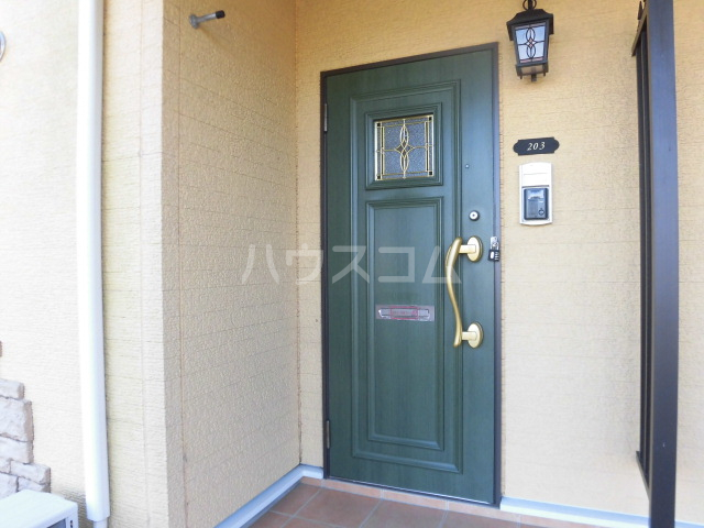 25/30 エントランス