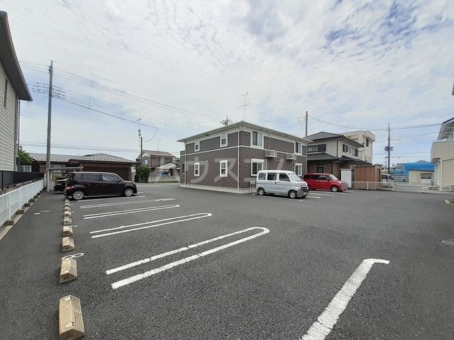 26/30 駐車場