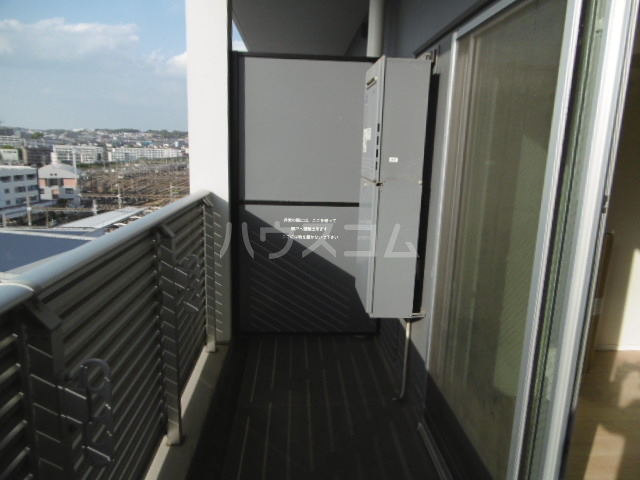 21/30 バルコニー