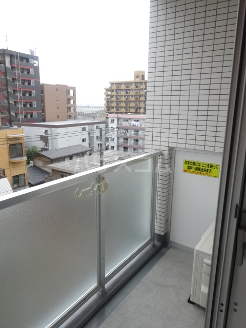 15/21 バルコニー