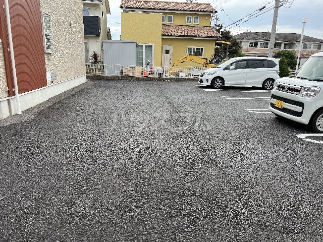 3/4 駐車場
