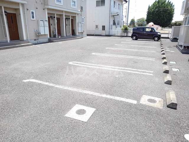 15/21 駐車場