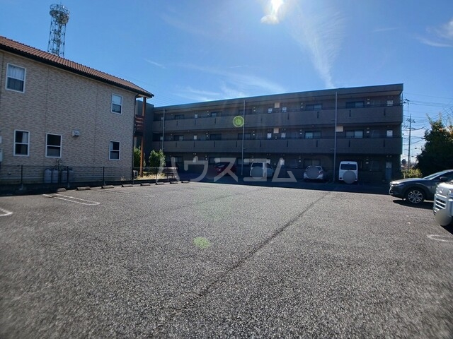 2/8 駐車場