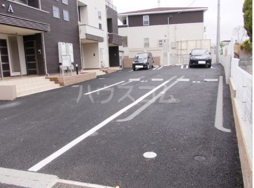 14/20 駐車場
