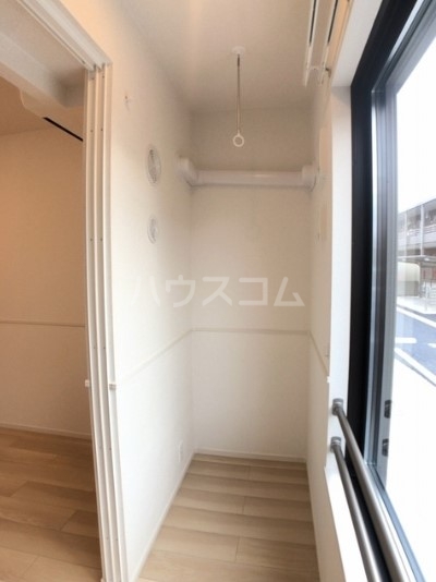 21/30 バルコニー