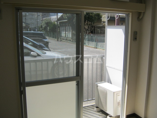 20/30 バルコニー