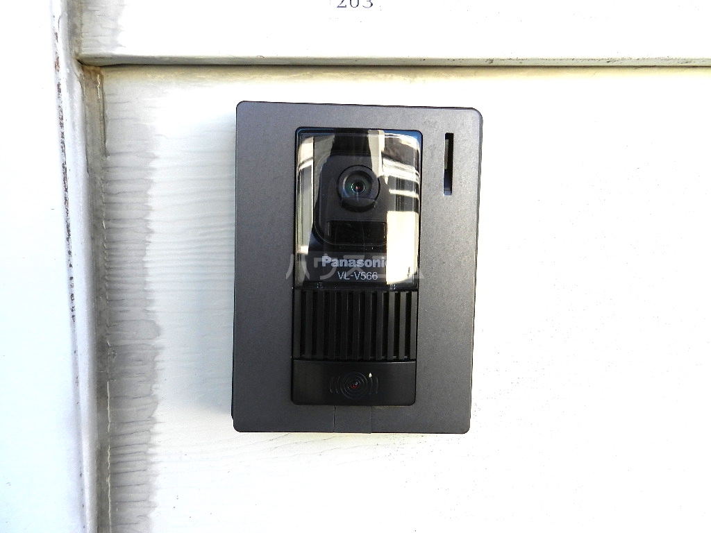 19/23 エントランス