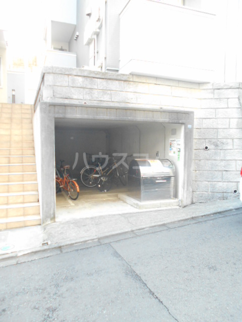 4/6 エントランス