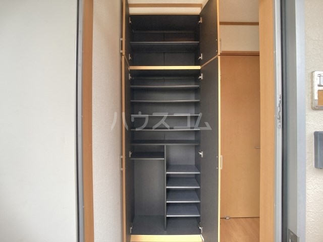17/30 玄関