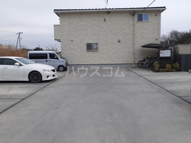 3/4 駐車場