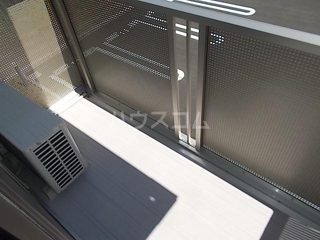 13/21 バルコニー