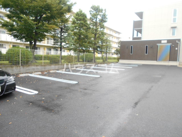 19/21 駐車場