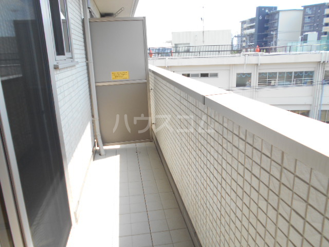 20/30 バルコニー