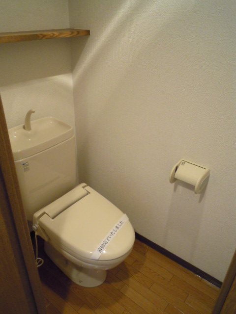 16/30 トイレ