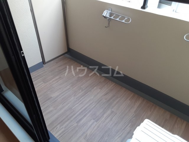 17/29 バルコニー