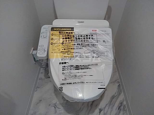 13/30 トイレ