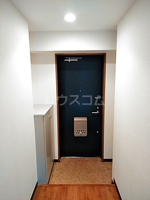 14/30 玄関