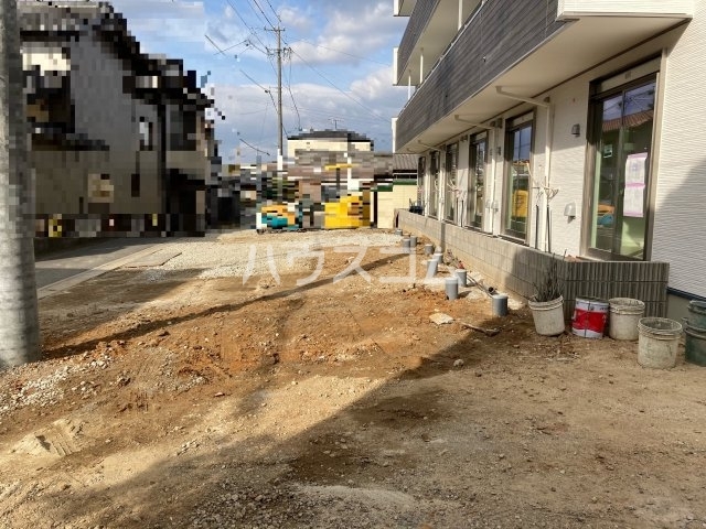 14/15 駐車場