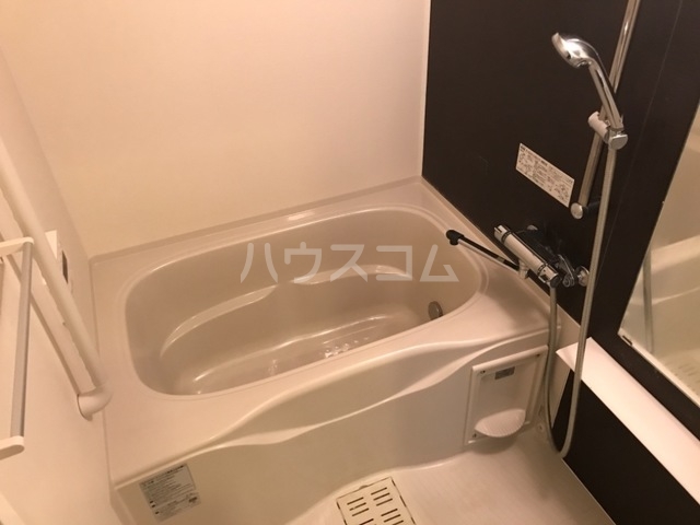 13/29 浴室