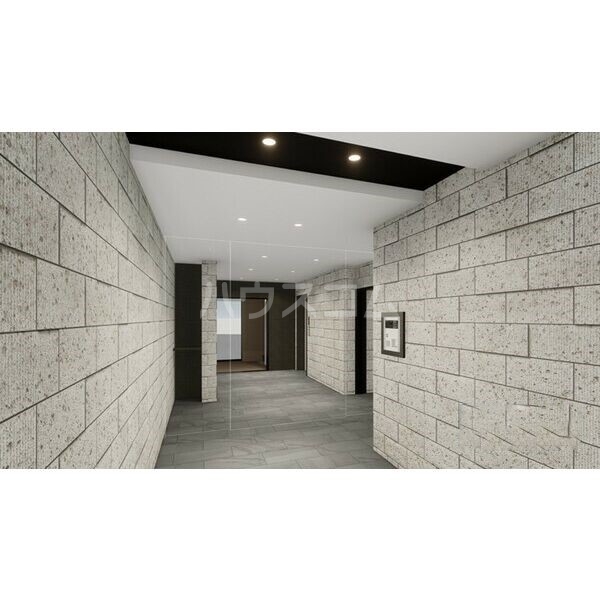 20/25 エントランス