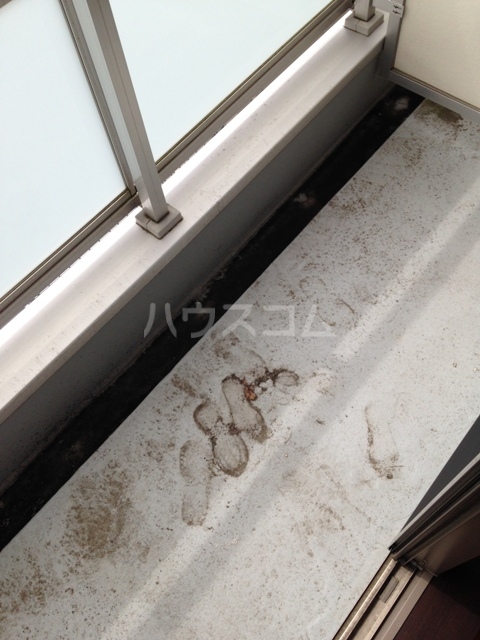 16/27 バルコニー