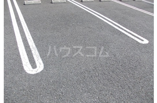 16/30 駐車場