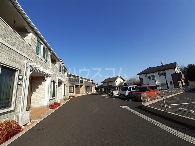 14/20 駐車場