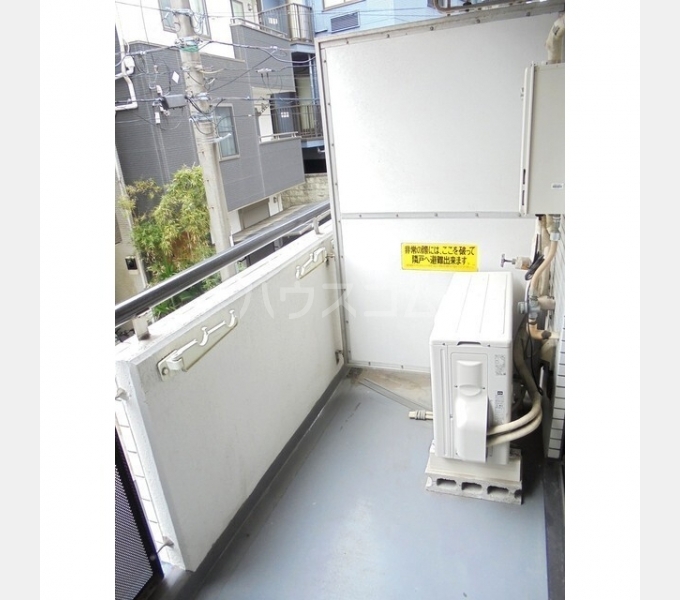 15/27 バルコニー