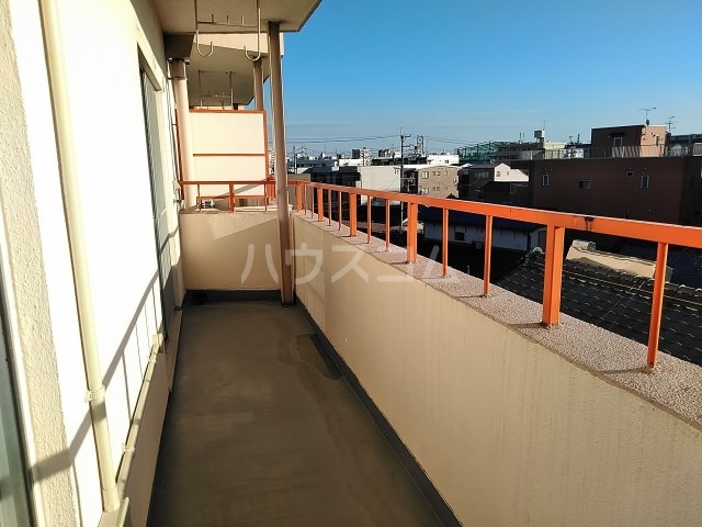 23/30 バルコニー