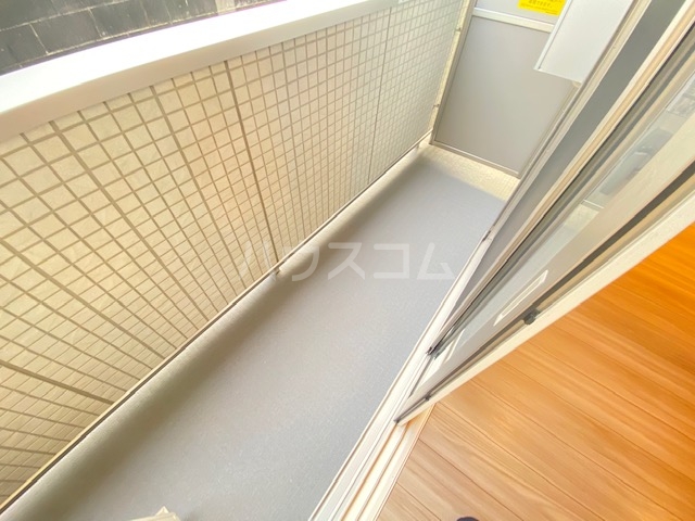 18/30 バルコニー