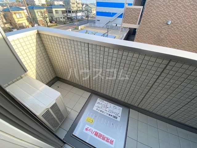 21/30 バルコニー