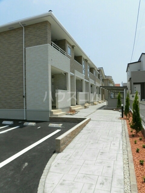 15/28 エントランス