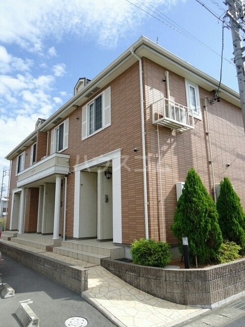 15/22 エントランス