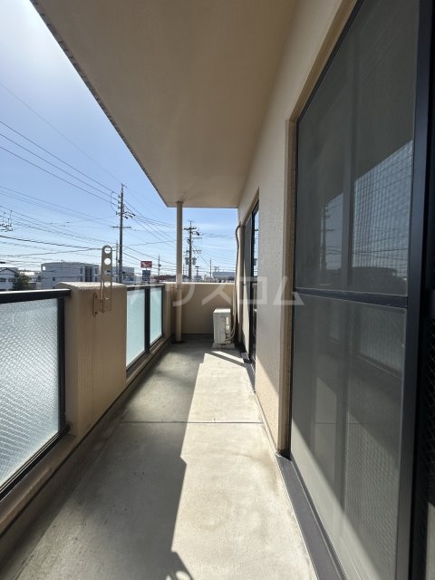 16/23 バルコニー