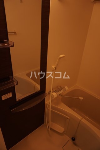 18/30 浴室