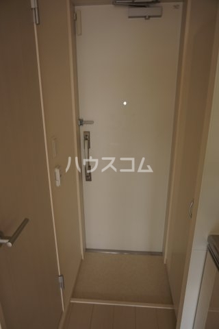 14/30 玄関